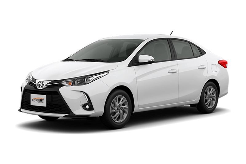 Toyota Yaris AT
